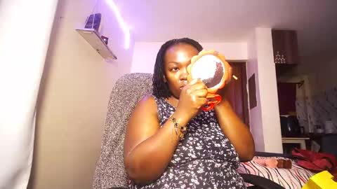 lulu_sparks1 online show from 07-04-26, 11:16