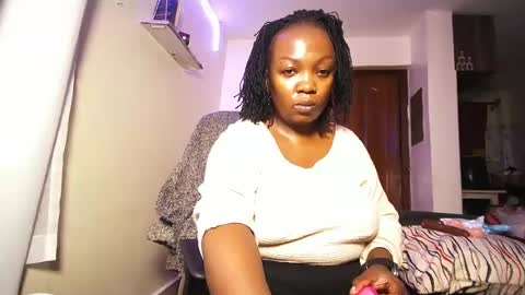 lulu_sparks1 online show from 07-06-26, 02:41