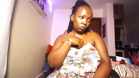 lulu_sparks1 online show from 07-12-26, 02:46