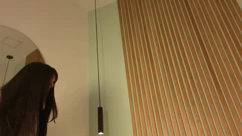 Snapshot of lulu_wonder chatting on 10-17-25, 08:11 lulu_wonder online show from 10-17-25, 08:11