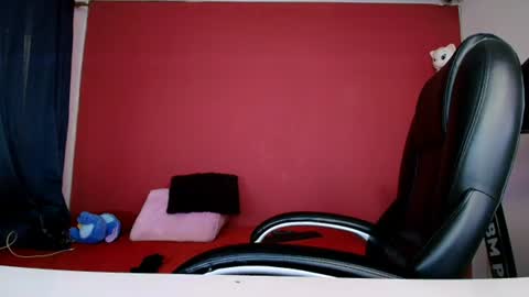 LuluBigTitts online show from 07-17-26, 09:41