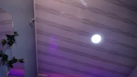 lulu online show from 10-21-25, 07:58