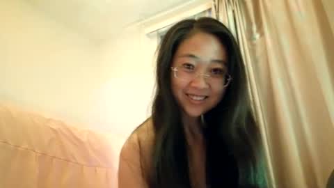 lulu laura online show from 08-10-26, 01:42