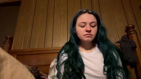 Snapshot of lulupixxx chatting on 12-16-25, 01:05 Connie online show from 12-16-25, 01:05