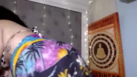 LuLu Valenttine Hot Sexy HawaiianCape Verde online show from 02-22-25, 05:02