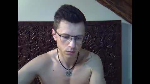 Snapshot of lumberjack__666 chatting on 12-17-25, 08:26 Andrew independent model 2000-0000 CET daily online show from 12-17-25, 08:26