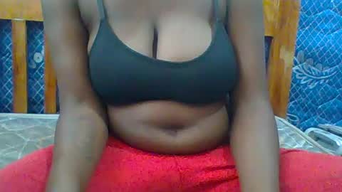 luminous_lust254 online show from 07-11-26, 08:39