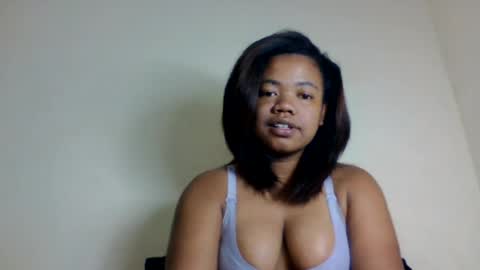 Snapshot of lumira_belle chatting on 07-29-26, 12:03 lumira_belle online show from 07-29-26, 12:03