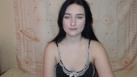 Lumulav online show from 01-28-25, 01:49