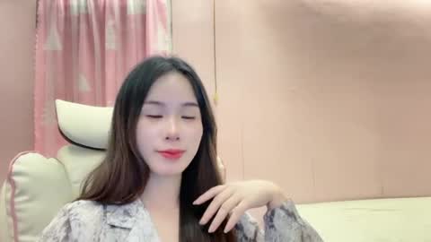 Snapshot of luna4739 chatting on 07-18-26, 06:23 Luna online show from 07-18-26, 06:23