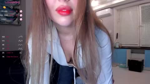 Snapshot of luna__l chatting on 03-06-25, 08:59 Alice online show from 03-06-25, 08:59