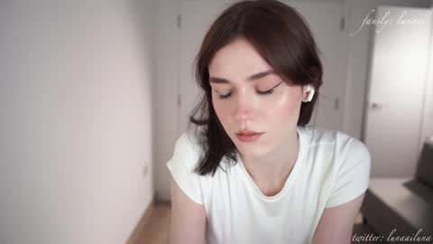 Snapshot of luna_ai chatting on 03-04-25, 05:45 Just call me Lu online show from 03-04-25, 05:45