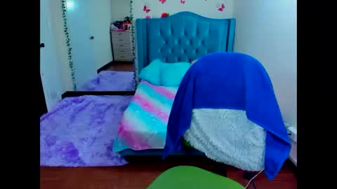 luna_analya online show from 09-23-25, 11:35