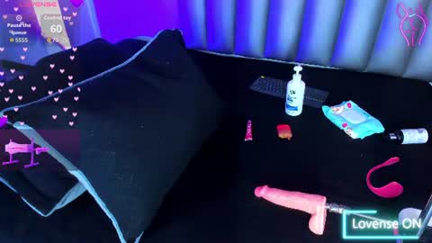 luna_bella_23 online show from 06-26-26, 04:06