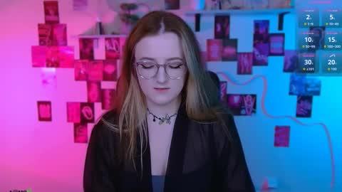 luna_berryy online show from 06-05-26, 07:08