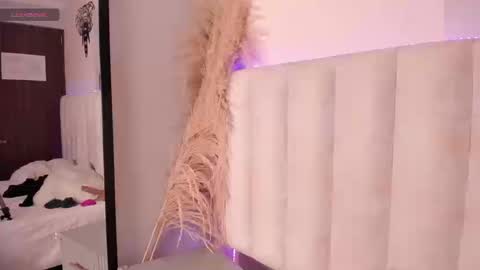 luna_clarx online show from 10-18-25, 03:42