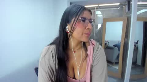 luna  online show from 07-26-26, 11:17
