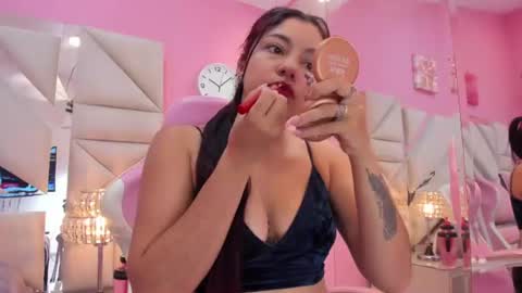 luna_hix online show from 07-17-26, 12:12