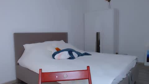 Snapshot of luna_insanity chatting on 12-26-24, 11:03 Luna online show from 12-26-24, 11:03