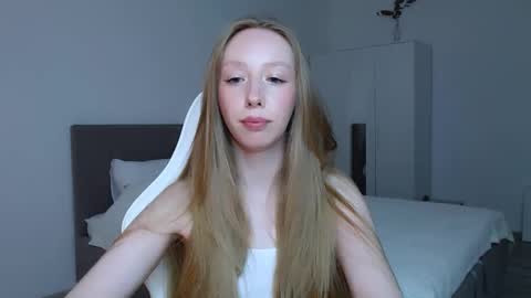 Luna online show from 09-08-25, 08:30