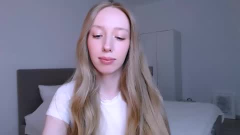 Luna online show from 03-06-26, 09:22