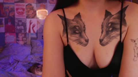 Snapshot of luna_limerence chatting on 05-25-26, 05:24 luna_limerence online show from 05-25-26, 05:24