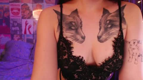 Snapshot of luna_limerence chatting on 05-26-26, 05:14 luna_limerence online show from 05-26-26, 05:14