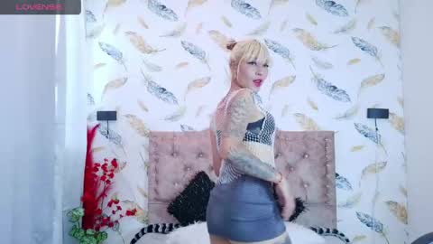 Snapshot of luna_lm chatting on 05-20-26, 07:53 luna_lm online show from 05-20-26, 07:53