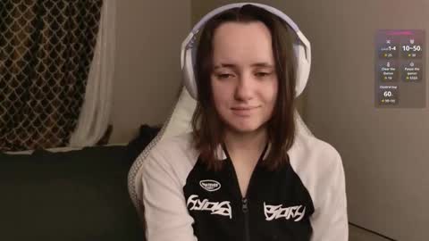 luna_loveeee online show from 11-27-25, 03:41