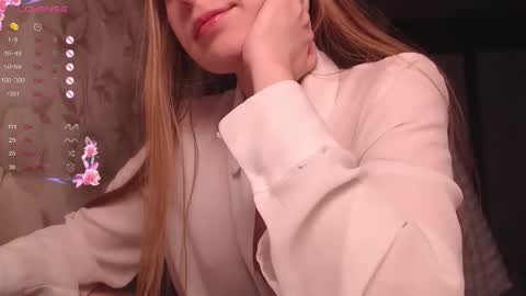 Luna online show from 11-20-25, 08:41