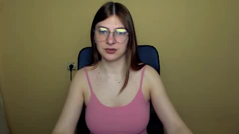 Luna online show from 04-11-26, 08:29