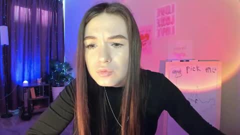 luna_lust_211 online show from 03-23-26, 04:16