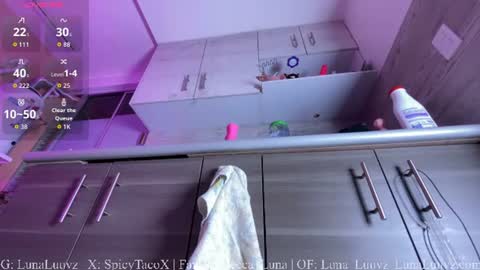 Luna Luuvz online show from 07-12-26, 04:14