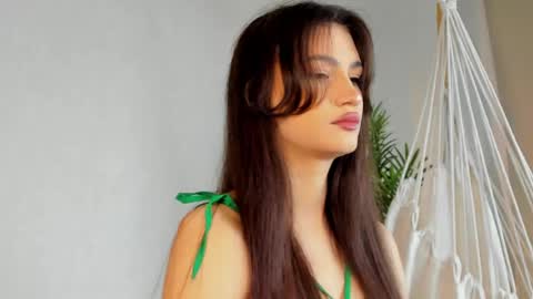 Adele online show from 04-19-26, 01:05