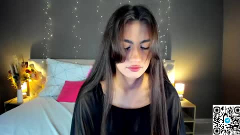 Adele online show from 04-21-26, 01:07