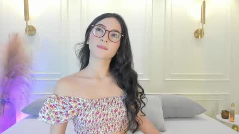 Luna online show from 06-06-26, 11:20