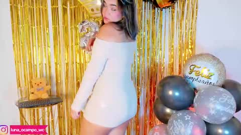 Snapshot of luna_ocampo chatting on 11-12-25, 09:03 online show from 11-12-25, 09:03