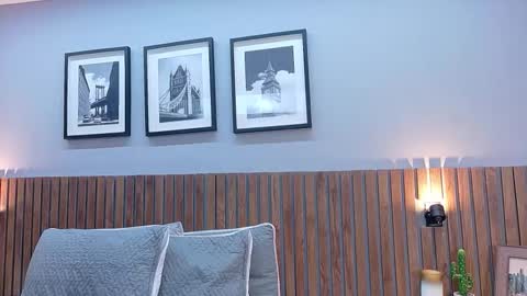 LUNA  online show from 02-23-26, 12:35