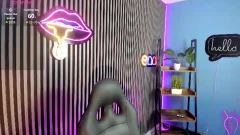 Luna Rosse  online show from 06-11-26, 12:36