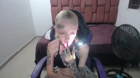 Luna online show from 02-16-25, 11:59