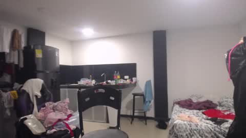 Luna online show from 03-10-25, 06:34