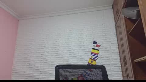 Snapshot of luna_rousse26 chatting on 07-15-26, 04:34 luna_rousse26 online show from 07-15-26, 04:34