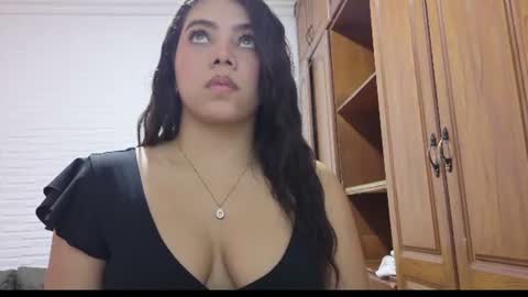 Snapshot of luna_rousse26 chatting on 07-24-26, 01:53 luna_rousse26 online show from 07-24-26, 01:53