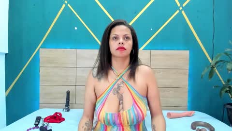 Luna online show from 02-21-25, 07:10