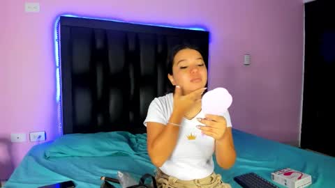 Luna  online show from 11-15-25, 11:40