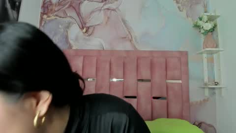 Luna  online show from 01-13-26, 07:19