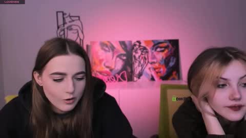 Luna online show from 11-19-25, 05:40