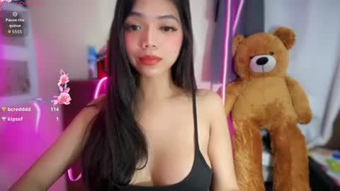 luna_whitedoll online show from 07-19-26, 11:36