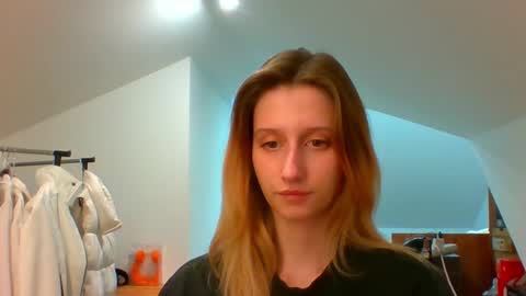 L U N A  online show from 12-13-24, 06:05