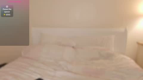 Luna online show from 06-28-26, 02:50